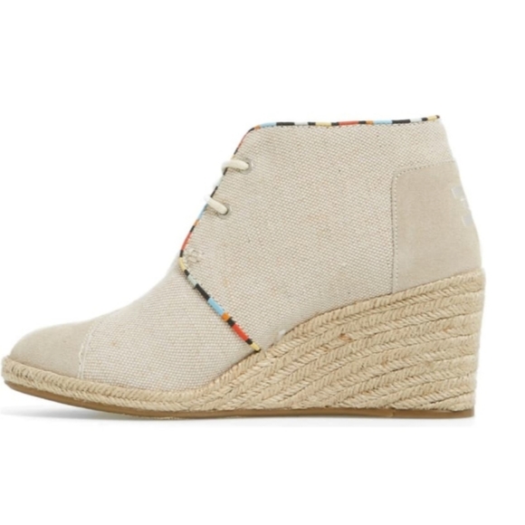 TOMS Burlap Suede Desert Wedge Bootie - Picture 2 of 7